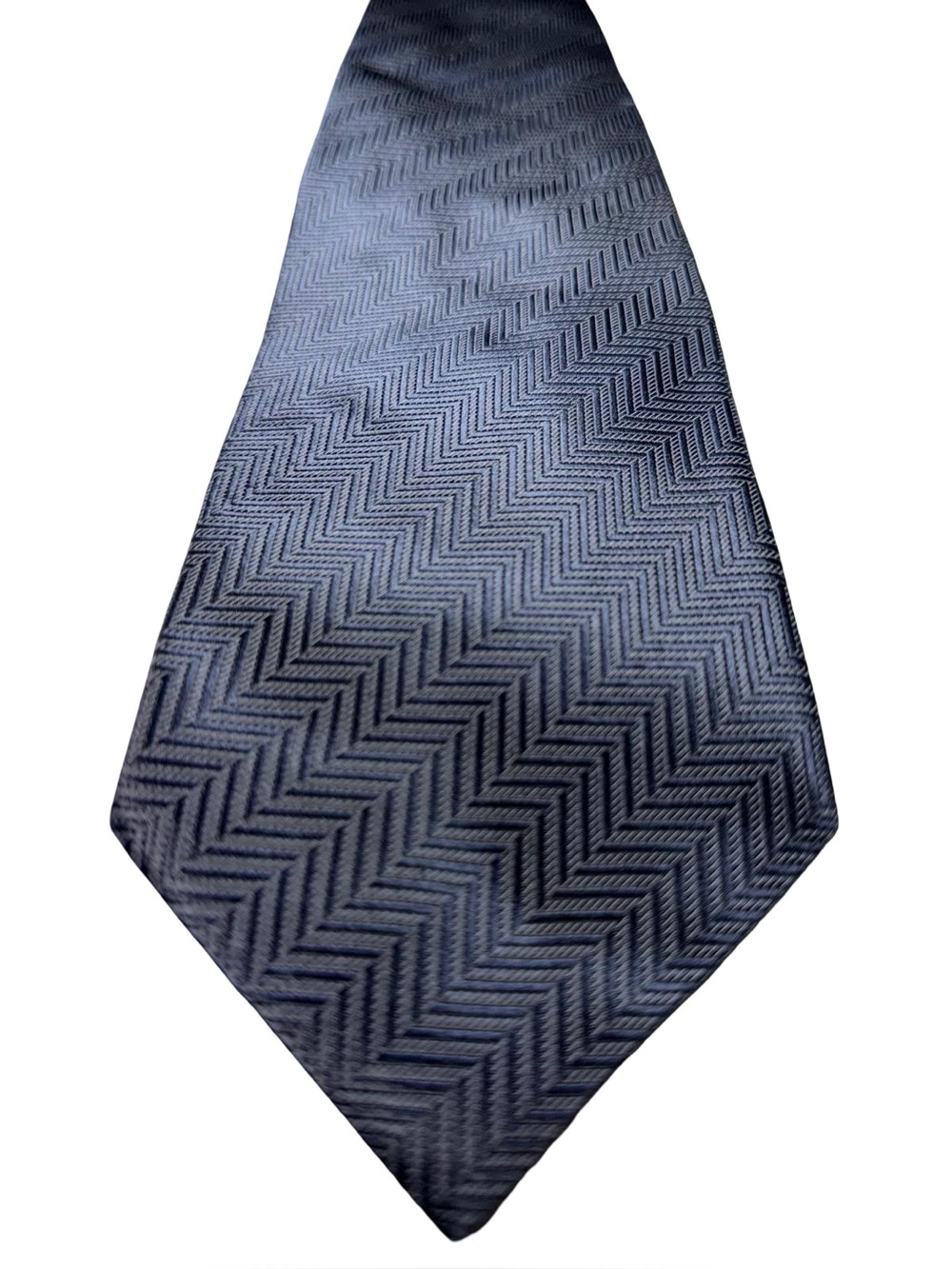 Giorgio Armani Silk Chevron Zig Zag Jacquard Necktie Made In Italy